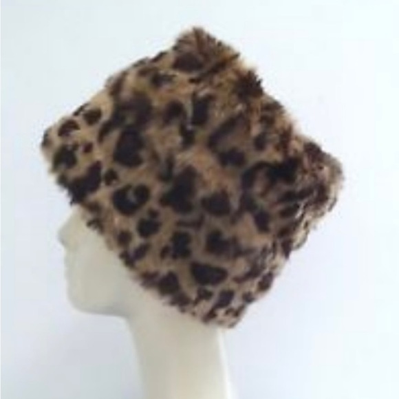 Nine West Leopard Faux Fur Bucket Hat-NWT - Picture 7 of 7